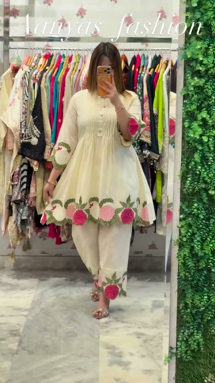 Emerald Green Muslin Silk Zardozi Embroidery Salwar Suit
