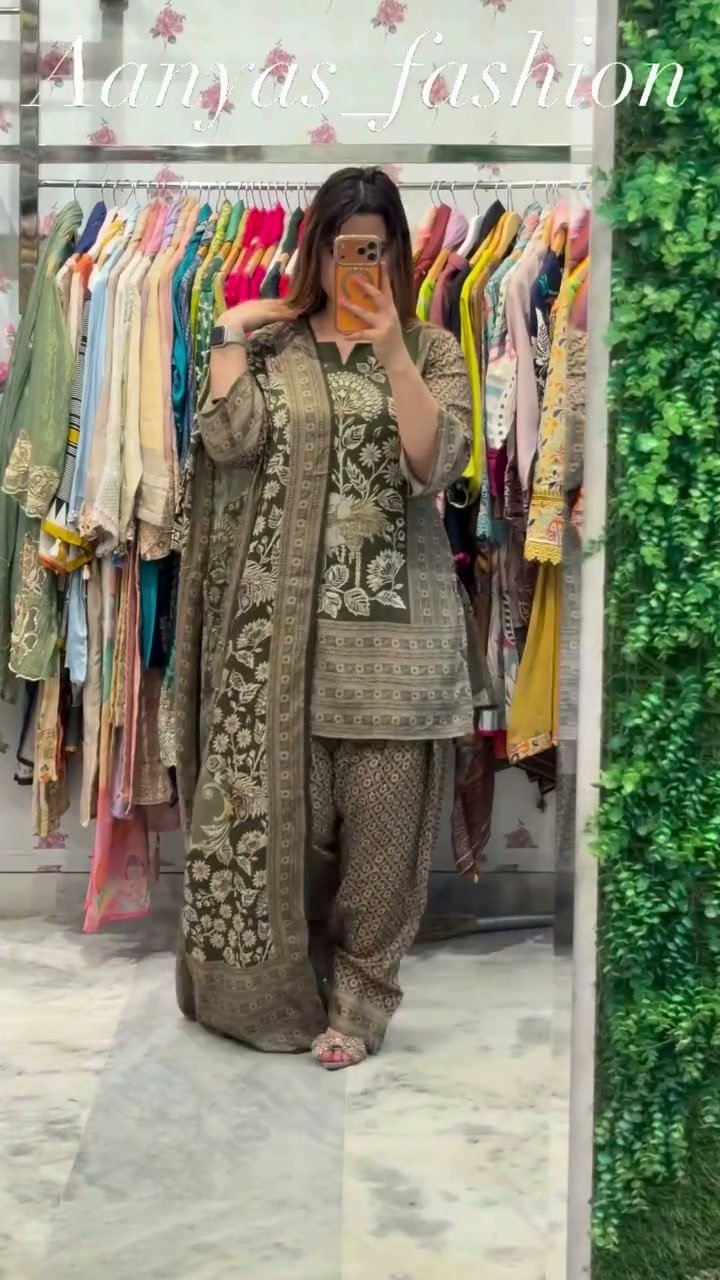 Zehra Olive Green & Beige Organza Suit Set