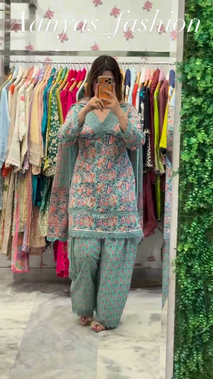 Aira Mint Floral Muslin Silk Suit Set