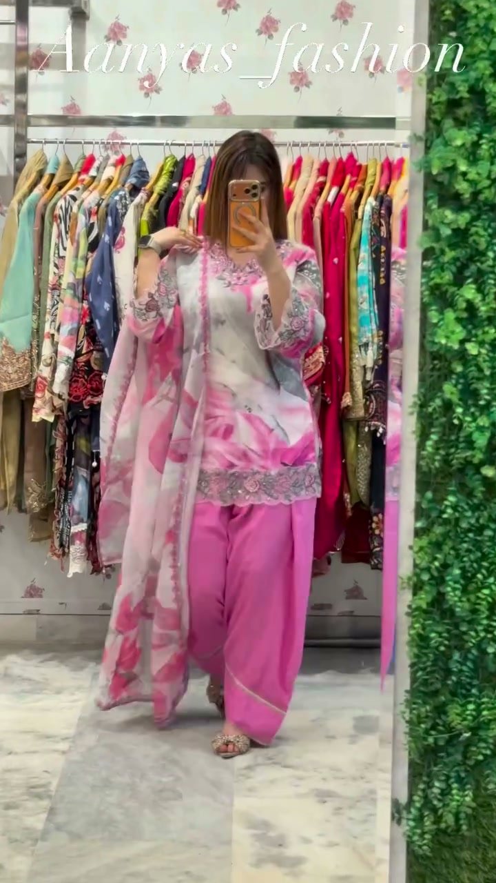 Gulnar Bright Pink Lace Suit Set